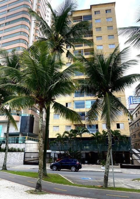 Apartment Grande! Predio Frente Ao Mar *